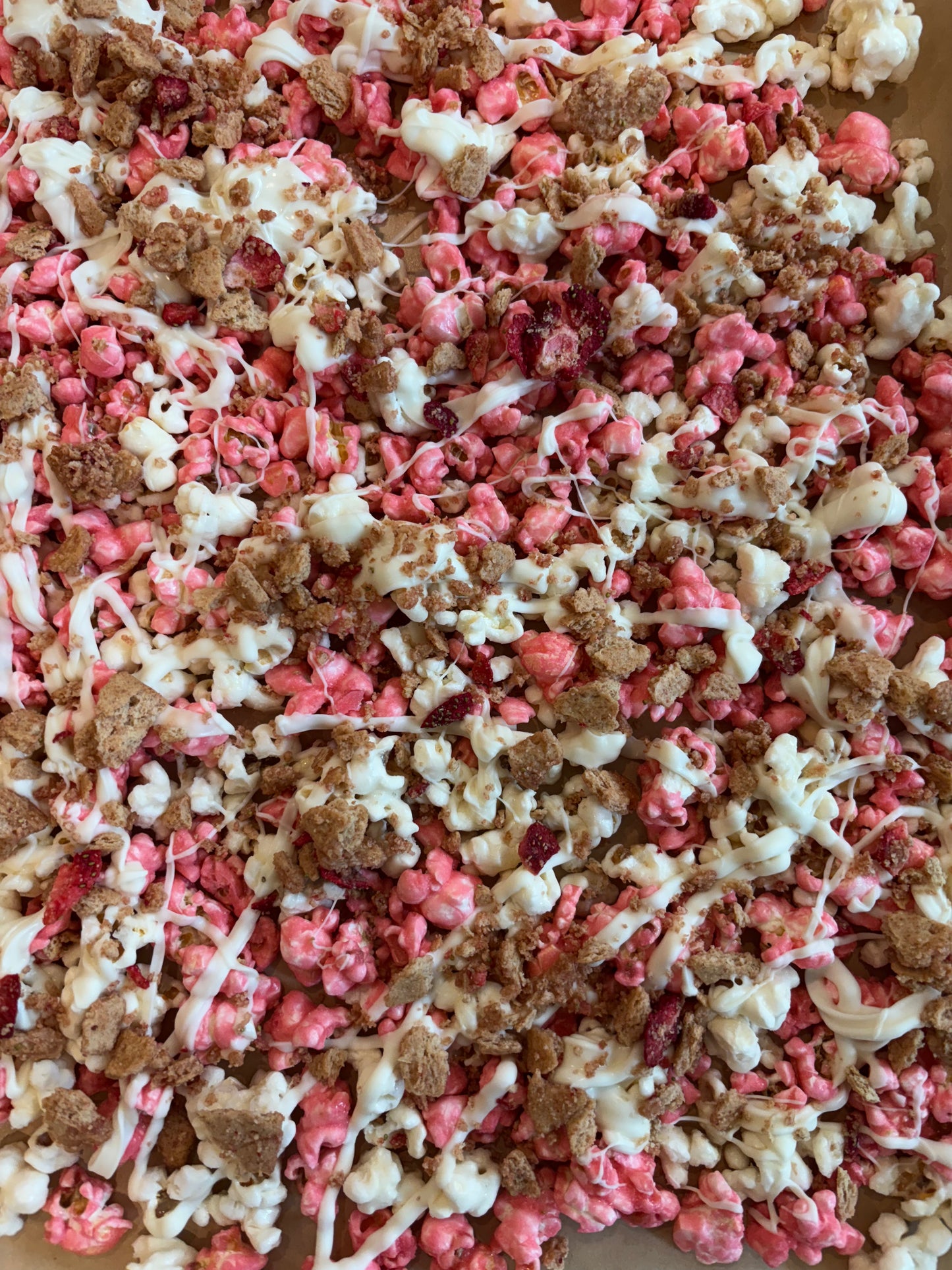 Strawberry Cheesecake Pop
